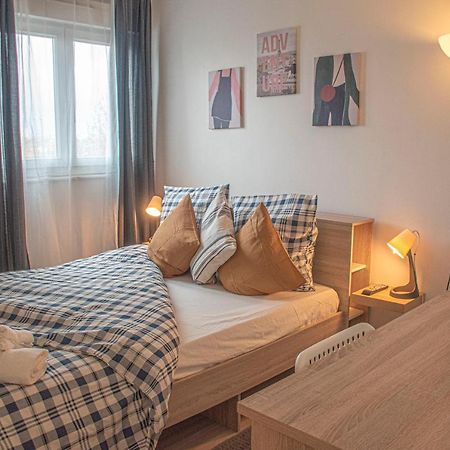 Apartment Villeneuve Stade De France Free Parking Wifi Екстер'єр фото